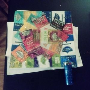 Trays with lighters
